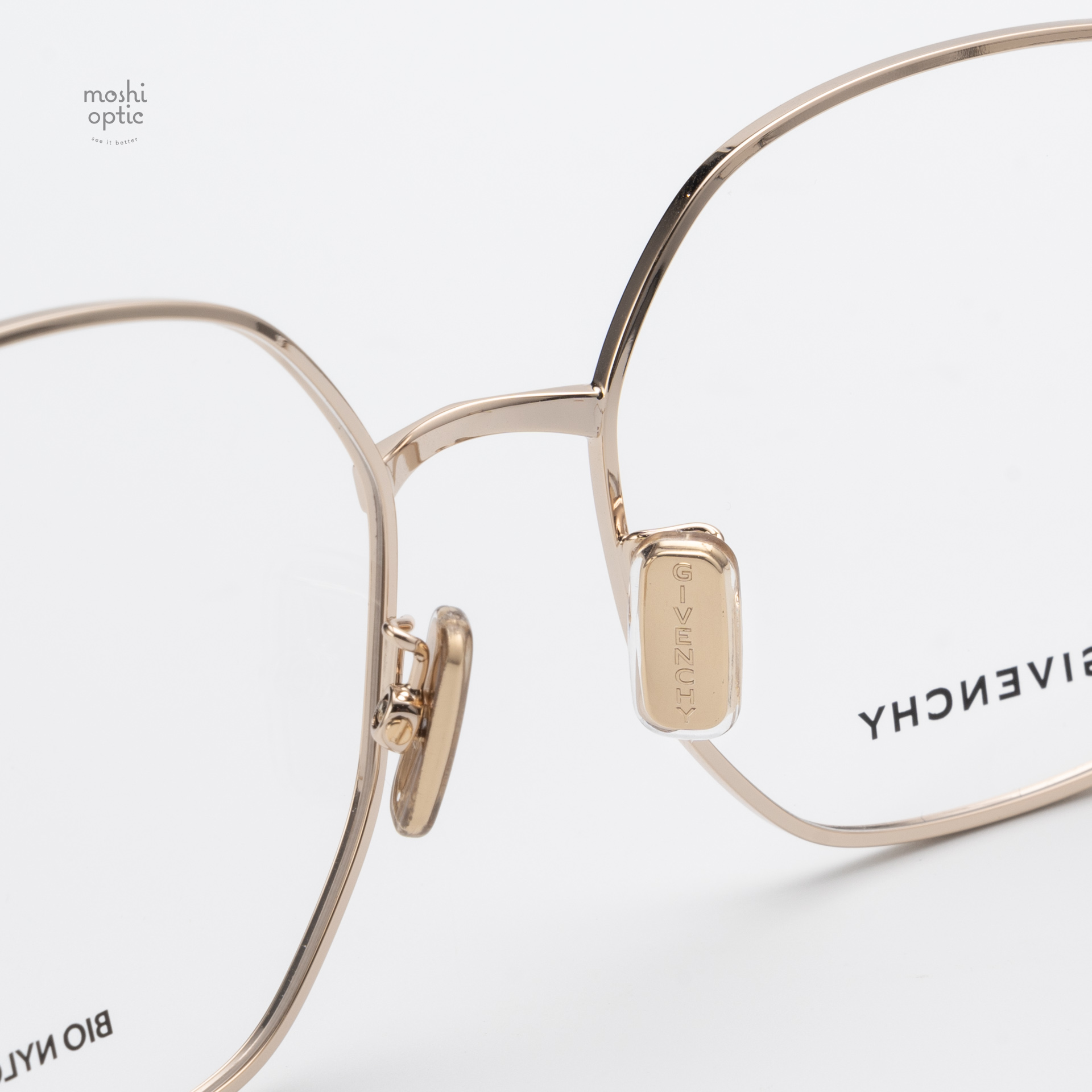 แว่นสายตา Givenchy GV50067U 032