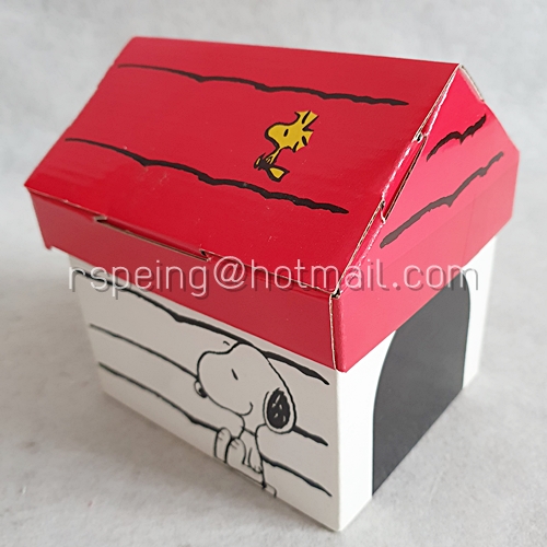 ถ้วย mug สนู้ปปี้ สีแดง พร้อมกล่อง