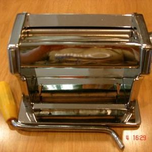 เครื่องรีดดิน Rolling machine