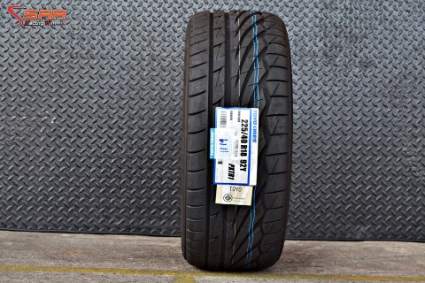 ยางใหม่ TOYO TR1 225/40-18 ปี19 ราคาถูก