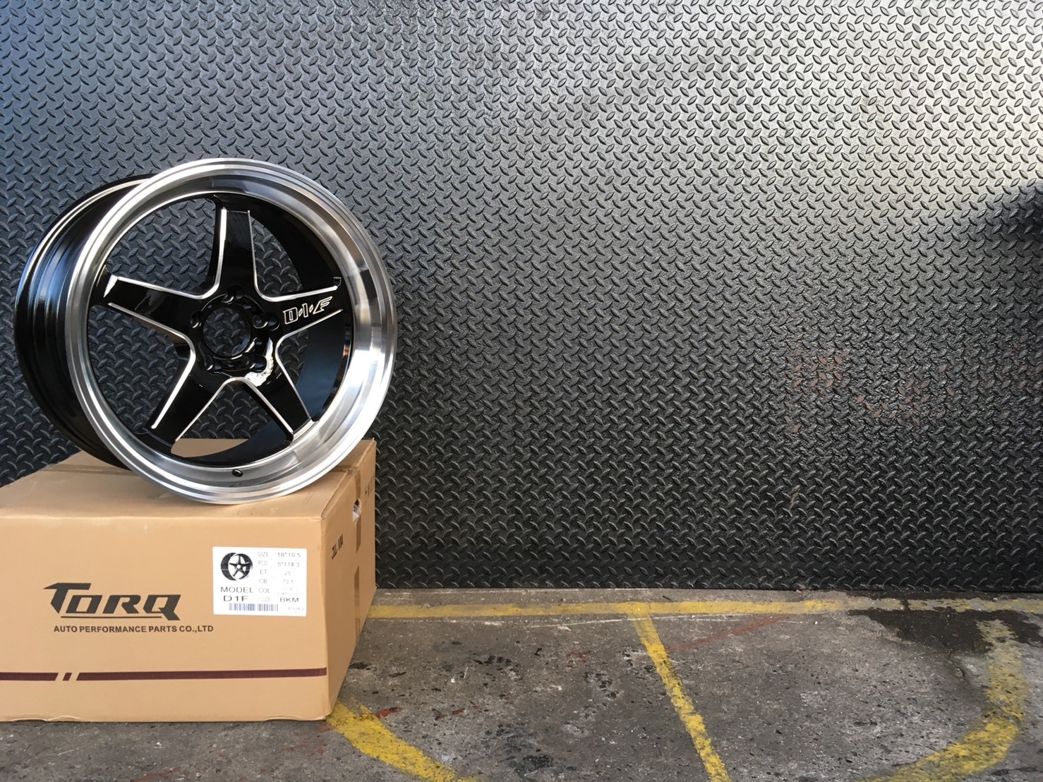 D1F TORQ APP ขอบ18 5x114.3