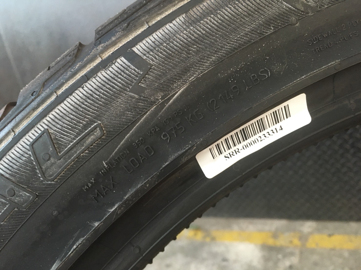 CONTINENTAL CROSS CONTACT UHP 295/35-21 ลดราคาเท่าตัว