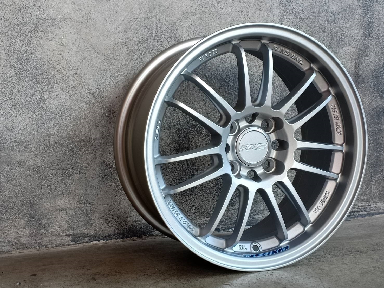 RE30 FLOWFORMING ล้อ AUTO OPTION ล้อเบา สินค้าราคาถูก