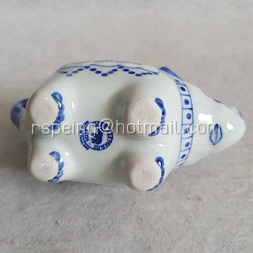 กาน้ำชาเซรามิก Blue Elephant พร้อมกล่องผ้าไหม Global Mobile Broadband Forum