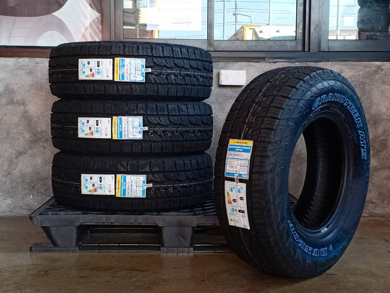 DUNLOP 255/70R16 GRANDTREK AT5 ราคาพิเศษ