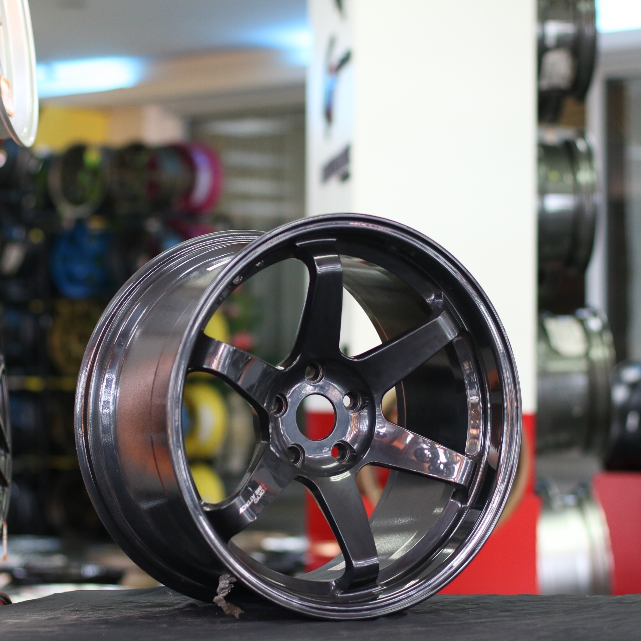 ล้อใหม่ทุกลายขอบ18 ชุด 9800 ปกติ 24000 บาท จำนวนจำกัด คลิ๊กชมเลย