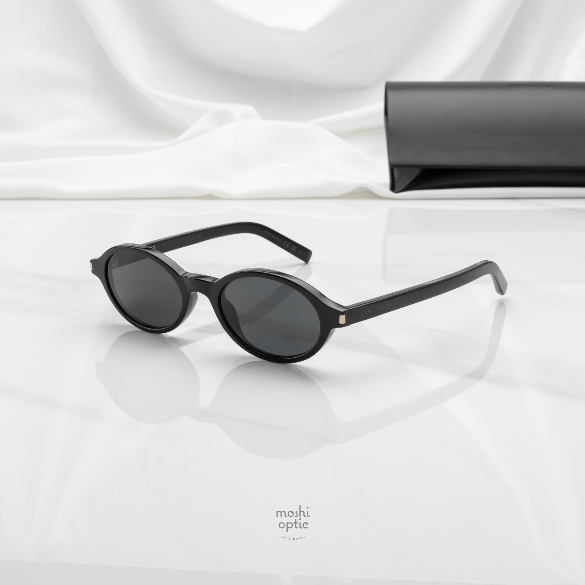 แว่นกันแดด YVES SAINT LAURENT JEANNE SL 751 001