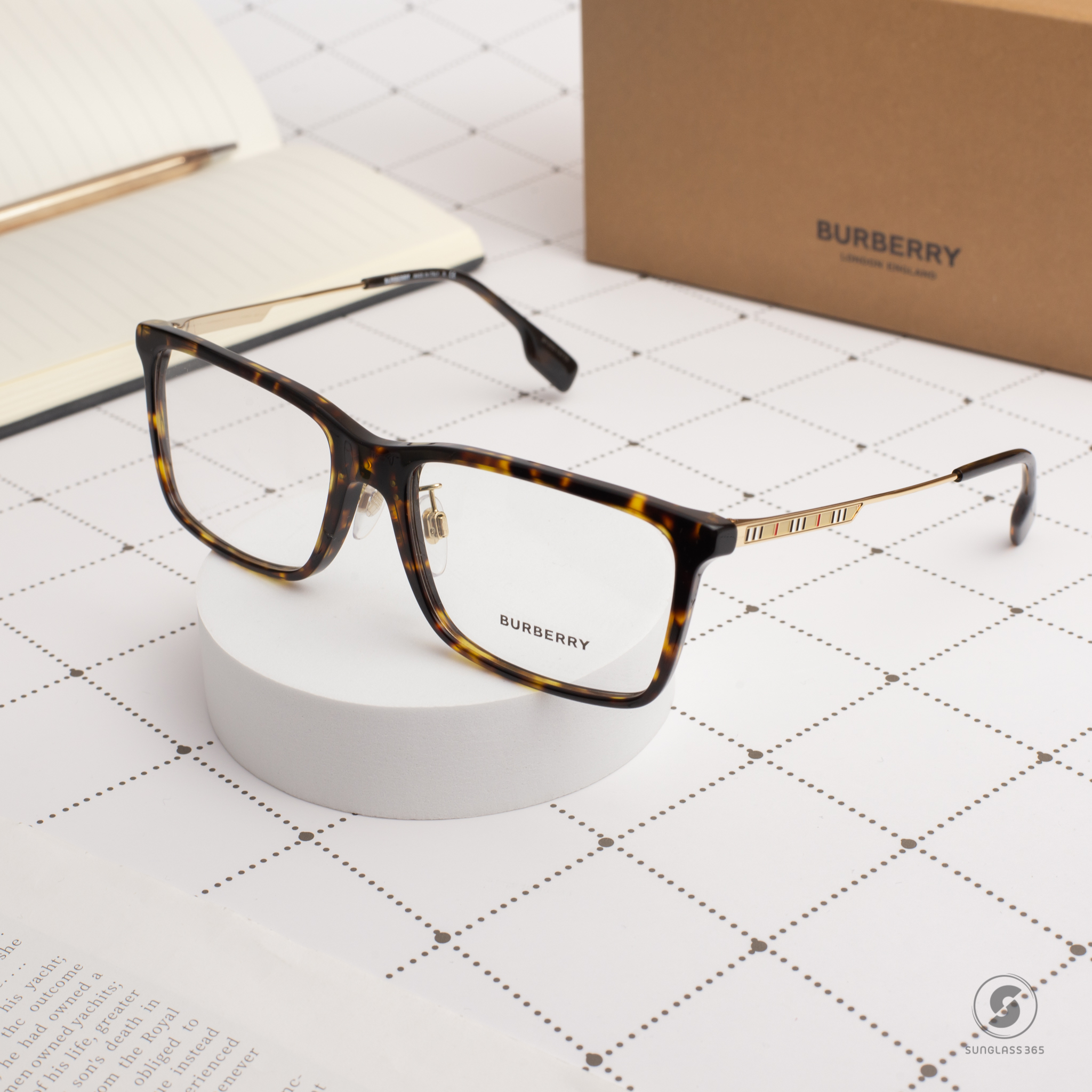 BURBERRY Harrington BE2339F 3002 Dark Havana