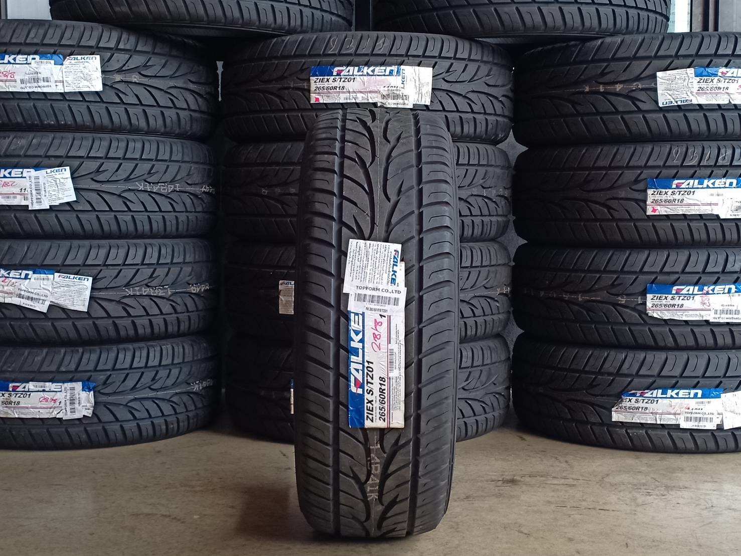 FALKEN STZ01 265/60-18 เส้น 3,xxx ปกติ 6500 บาท ปี18 ยางญี่ปุ่น