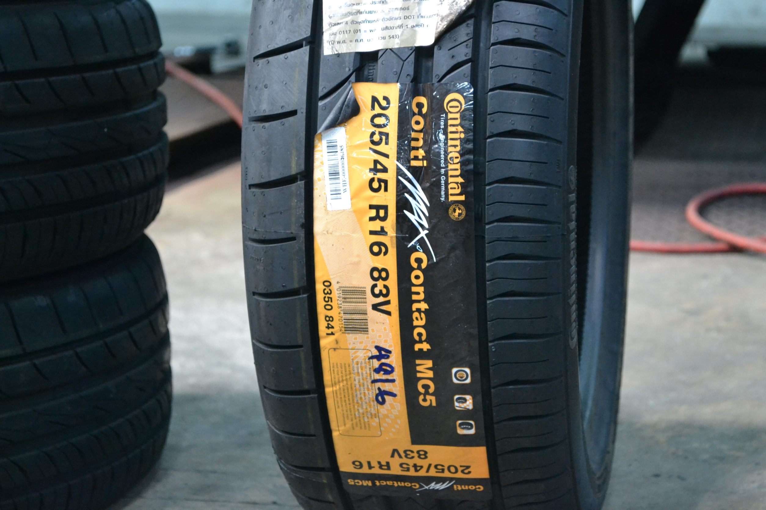 ยางใหม่ ค้างปี CONTINENTAL MC5 205/45-16 ยางปี16 ลดราคากว่า 50%