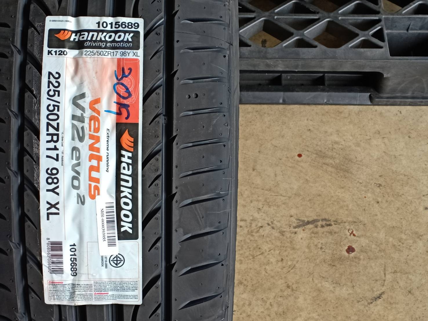 HANKOOK 225/50ZR17 VENTUS V12 EVO2 98Y XL MADE IN KOREA
