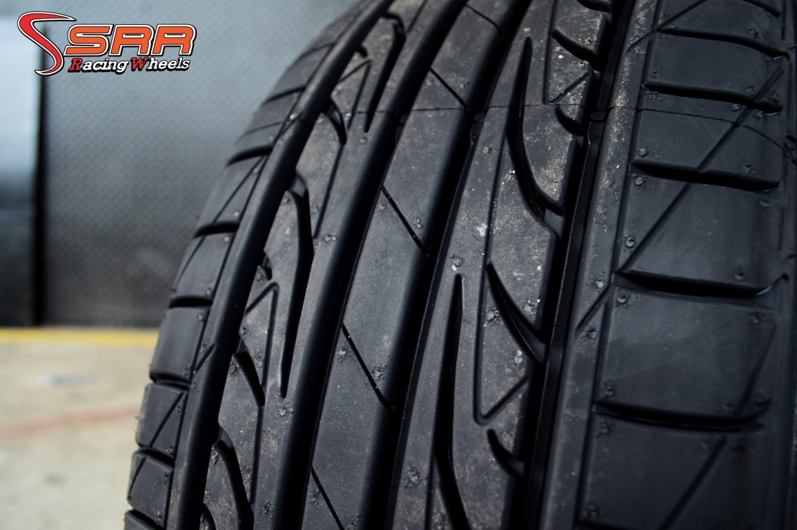 DUNLOP LM704 195-55-15 ซื้อ2แถมฟรี2เส้น