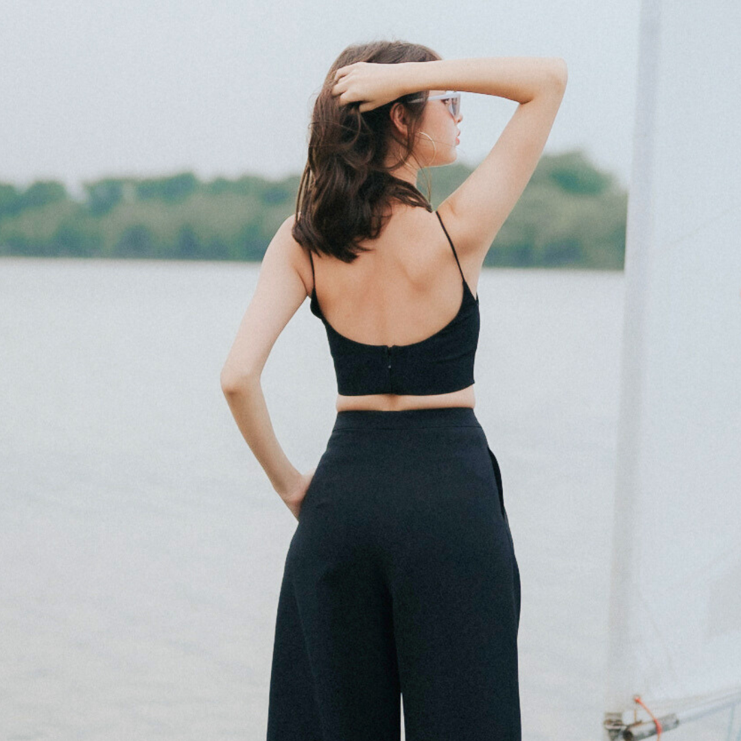 Lism S-031 Sleek Curve Cami เสื้อสายเดี่ยวอกโค้งเป๊ะสะกดทุกสายตา