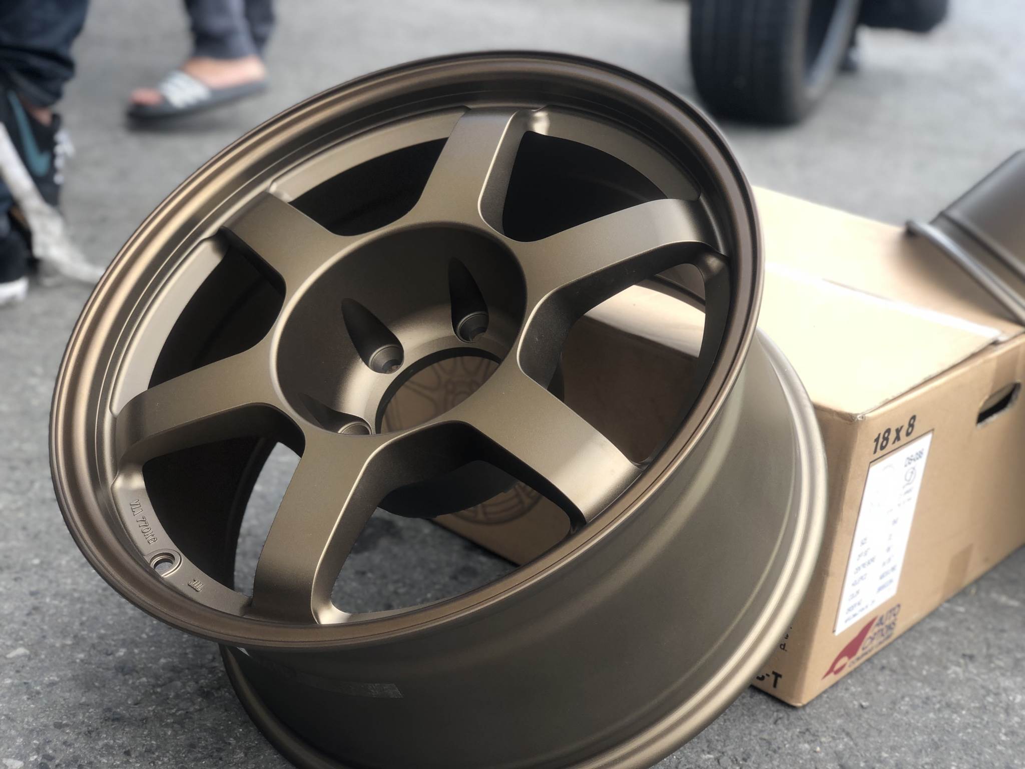 TE37SUV ตัวใหม่ล่าสุด ใส่กะบะ รถตู้ ไม่ยื่น