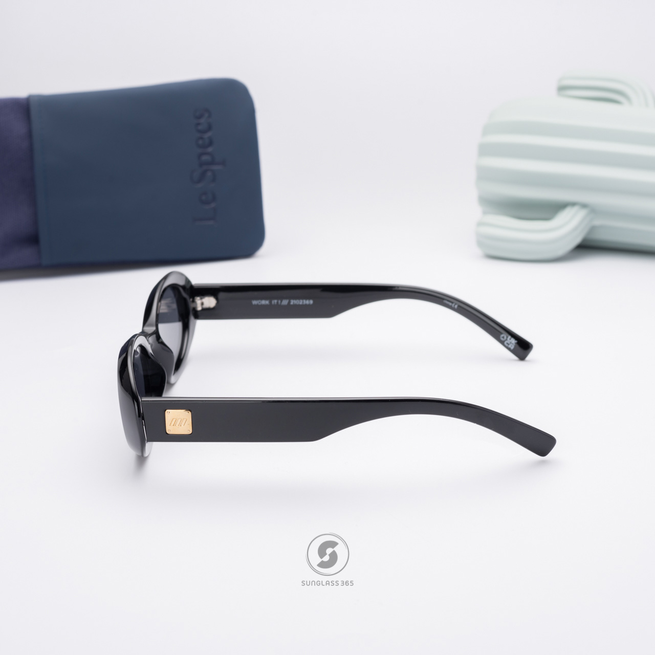 แว่นกันแดด Le Specs LSP2102369 Work It! Black