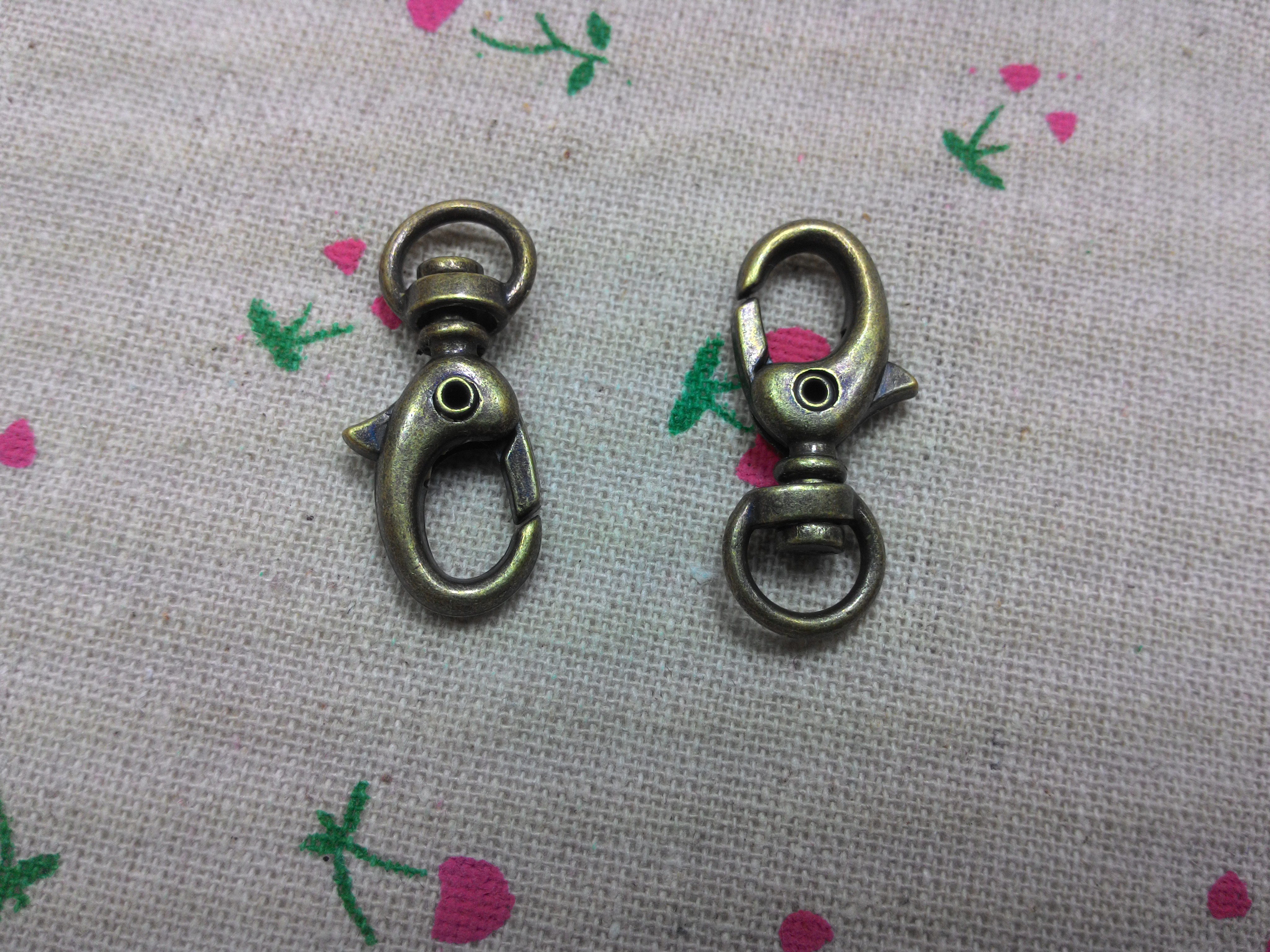 คอหมานกแก้ว เหลืองดำ