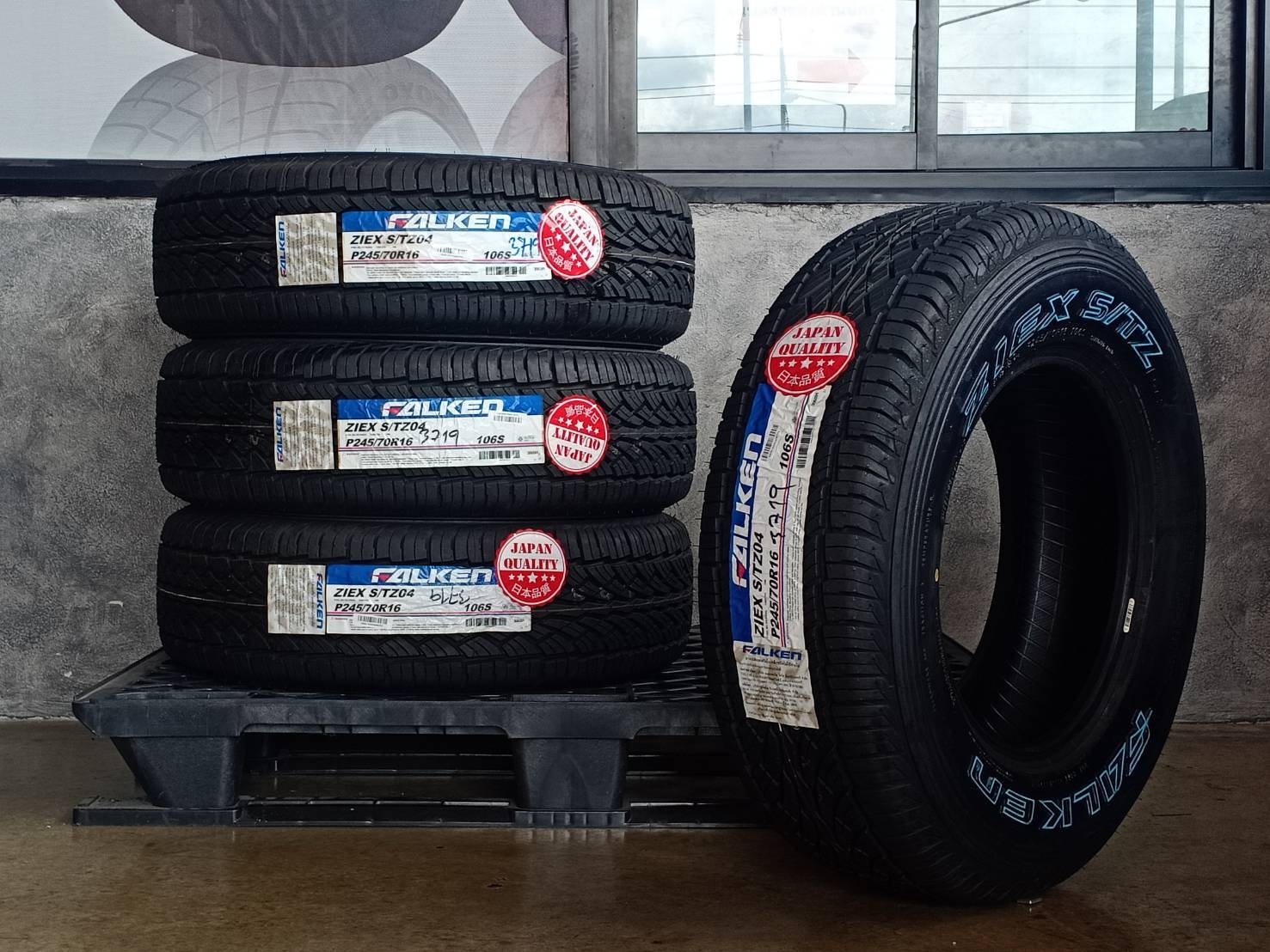 FALKEN 245/70R16 ZIEX S/TZ04 106S (ตัวหนังสือขาว) ราคาถุก