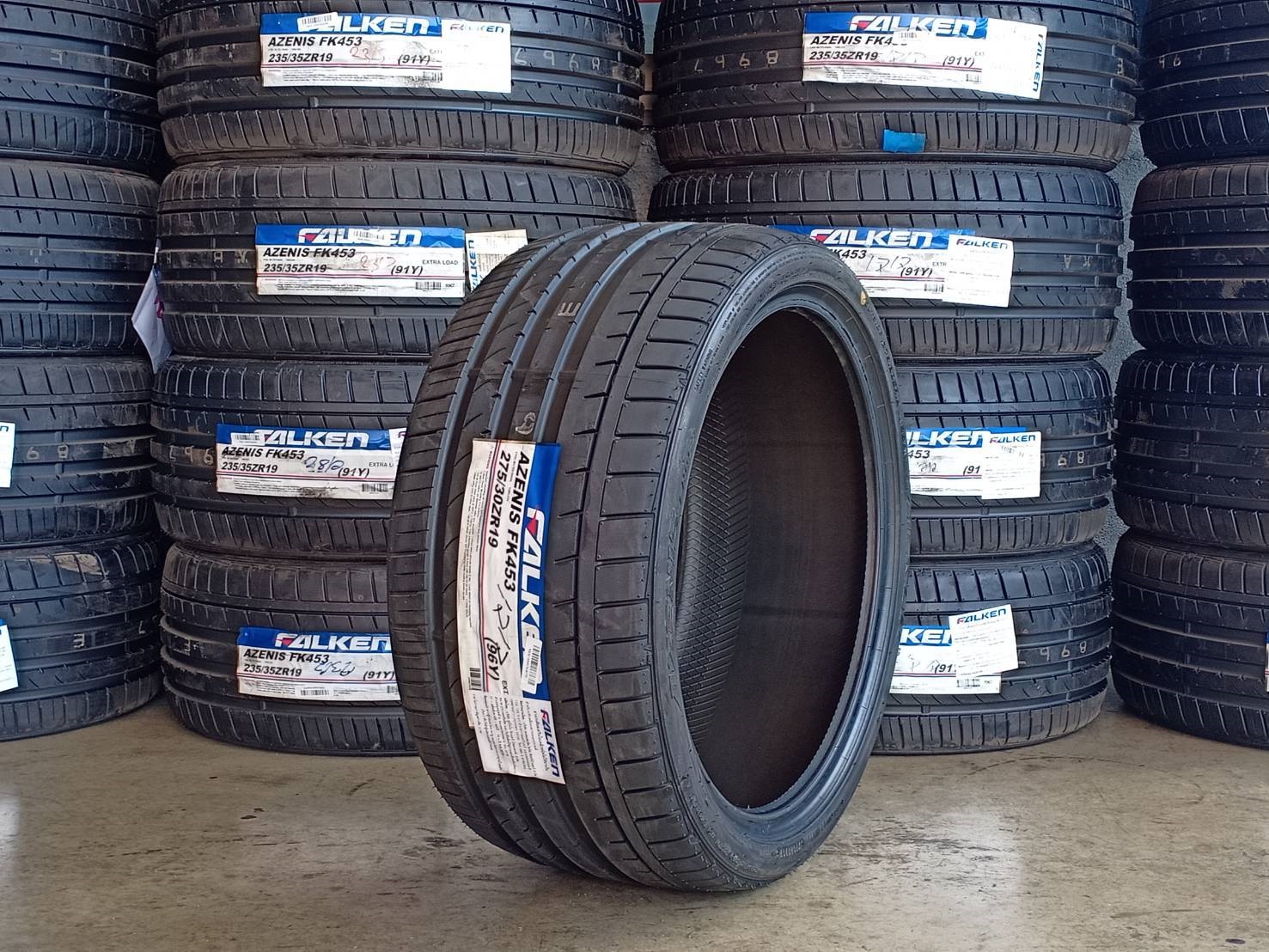 FALKEN FK453 275/30-19 เส้น 4900 ปกติ 11000 ปี17 ยางญี่ปุ่น