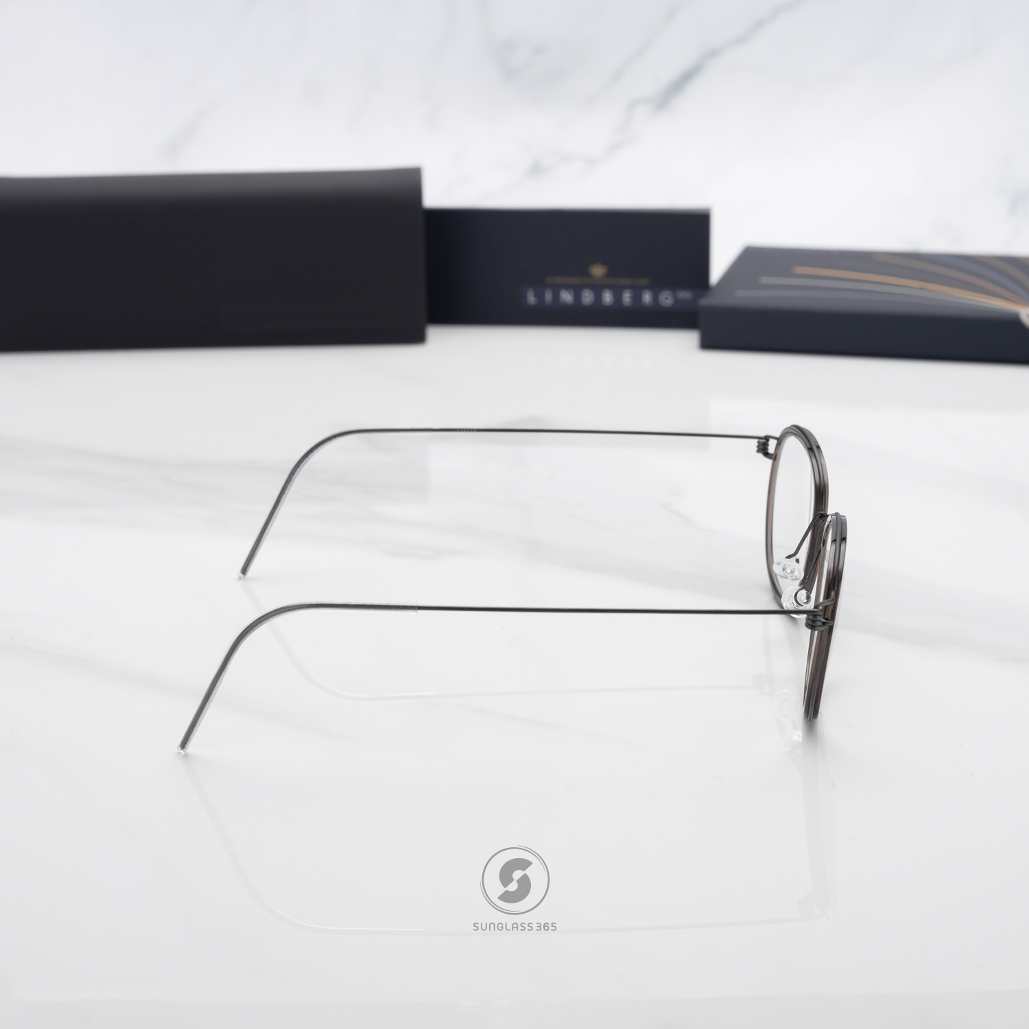 แว่นสายตา Lindberg Air Titanium Rim 055 13C87 Max U9