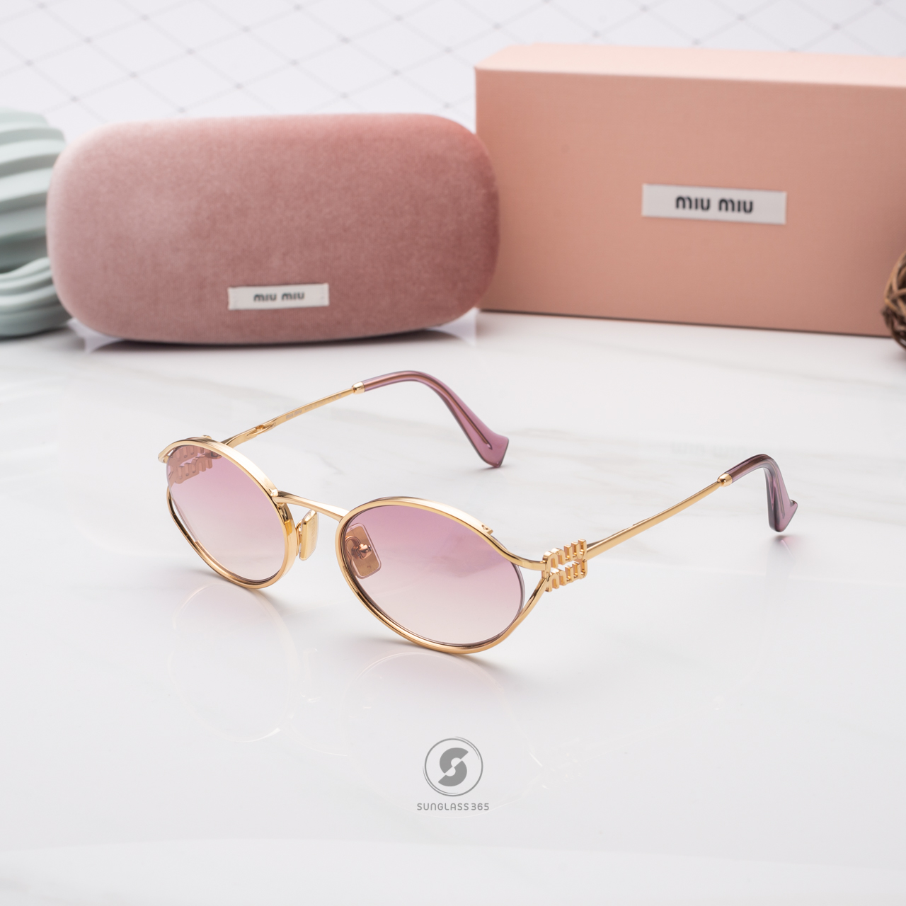แว่นกันแดด Miu Miu Logo MU52YS 5AK06S