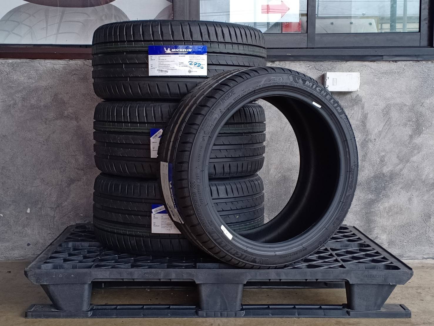 MICHELIN 235/40ZR18 PILOT SPORT 4ST 95Y MADE IN THAILAND