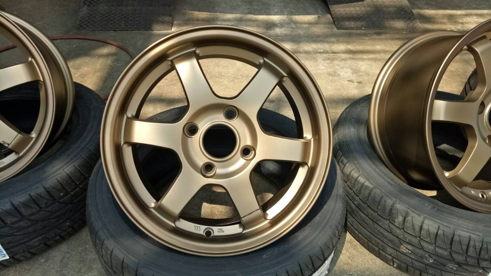 ล้อใหม่ TE37 ขอบ15 ใส่รู 4รู114