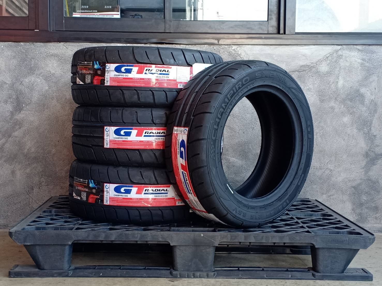 GT-RADIAL 195/55R15 CHAMPIRO SX2 85V MADE IN INDONESIA
