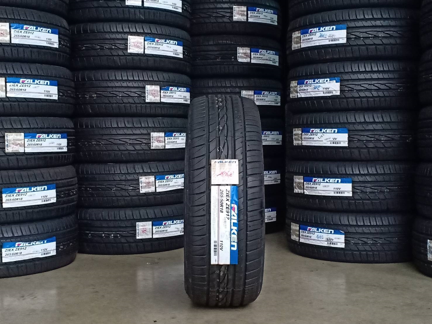 ยางเข้าใหม่ ลดราคา FALKEN ZE912 265/60R18 110V Y18