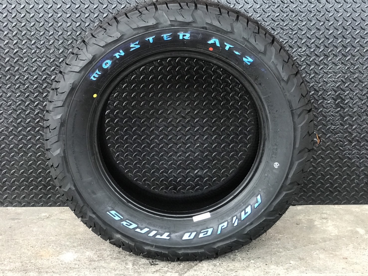 RAIDEN MONSTER AT-2 265/60R18 ยางปี19 ราคาถูก