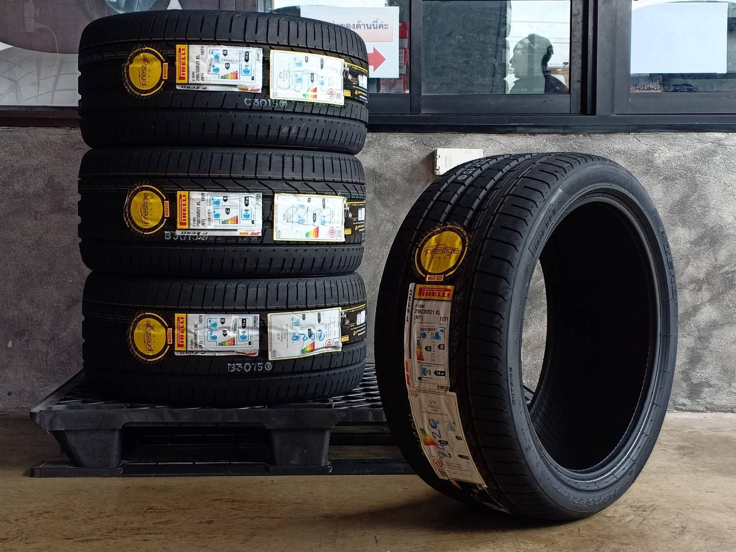 PIRELLI 295/35R21 P ZERO (N1) ราคาถูก