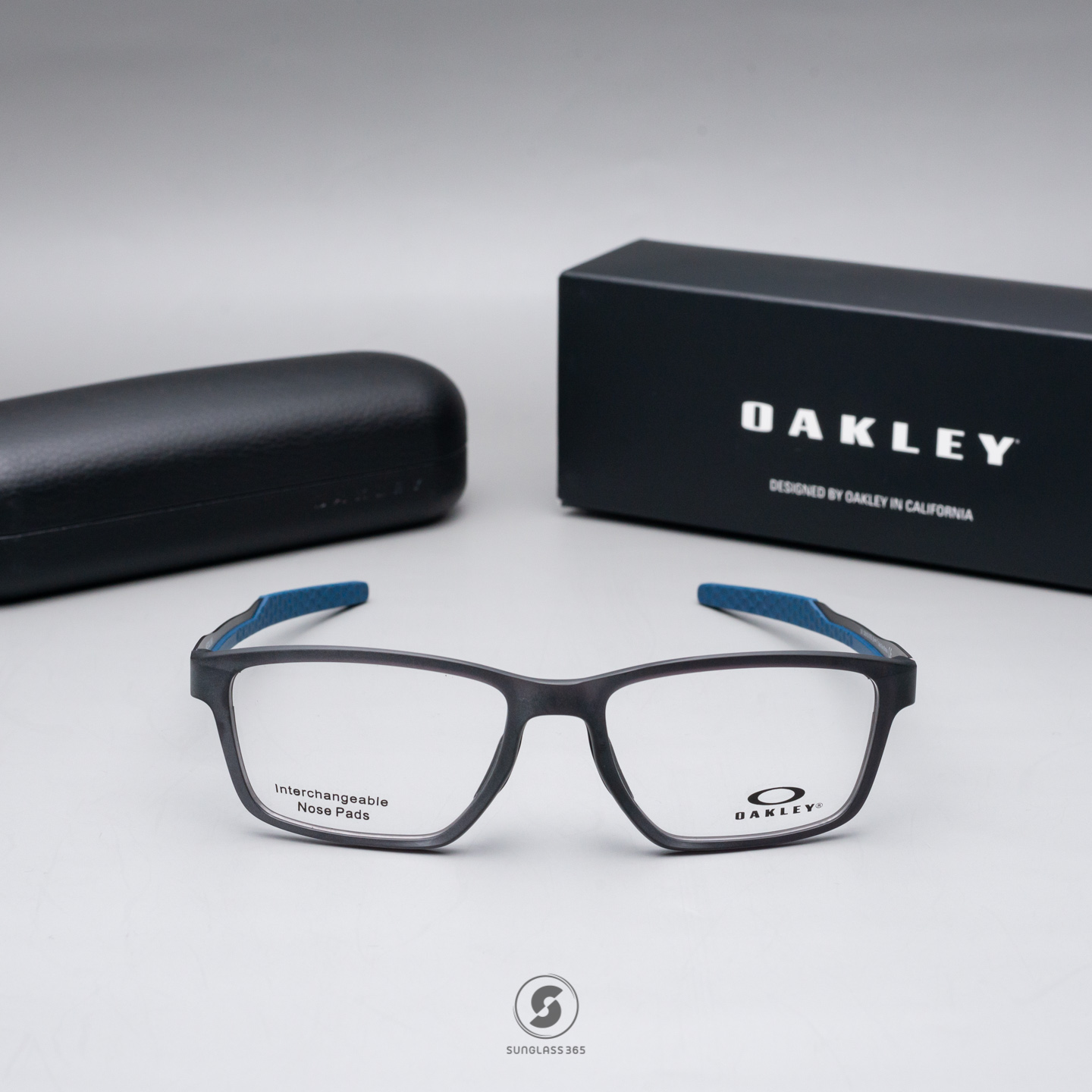Oakley Metalink OX8153-07 Satin Grey Smoke