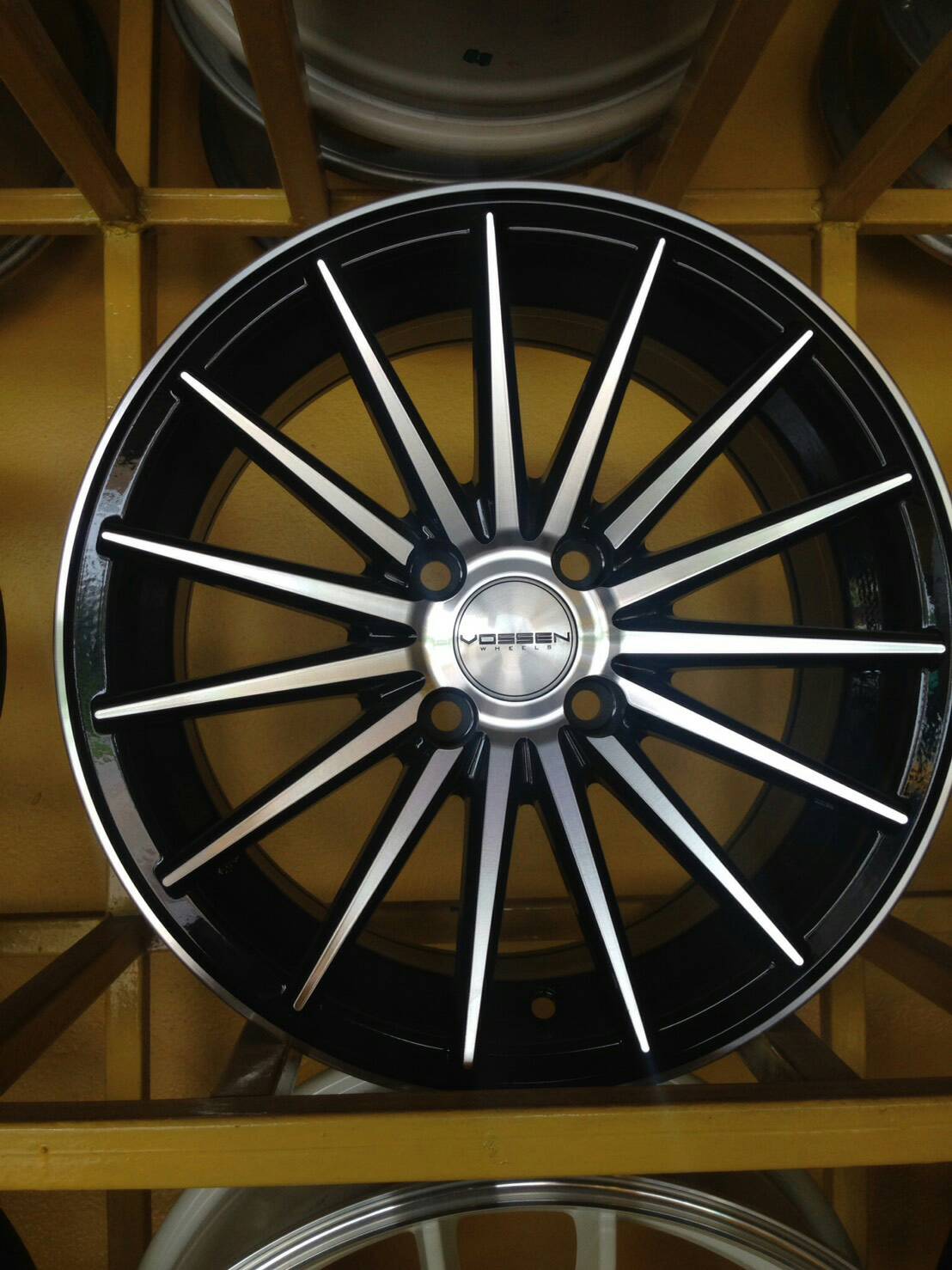 ล้อใหม่ VOSSEN VFS2 ขอบ17 ราคาถูก มาใหม่