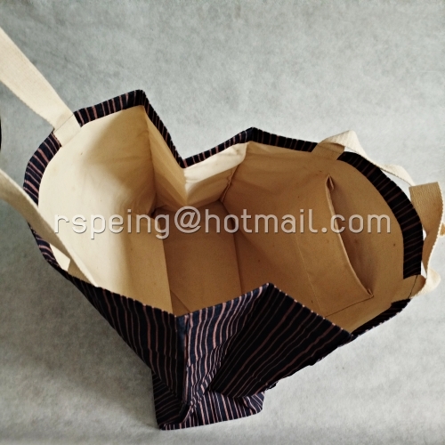 กระเป๋าผ้าลายทางดำ-น้ำตาล สไตล์มินิมอล