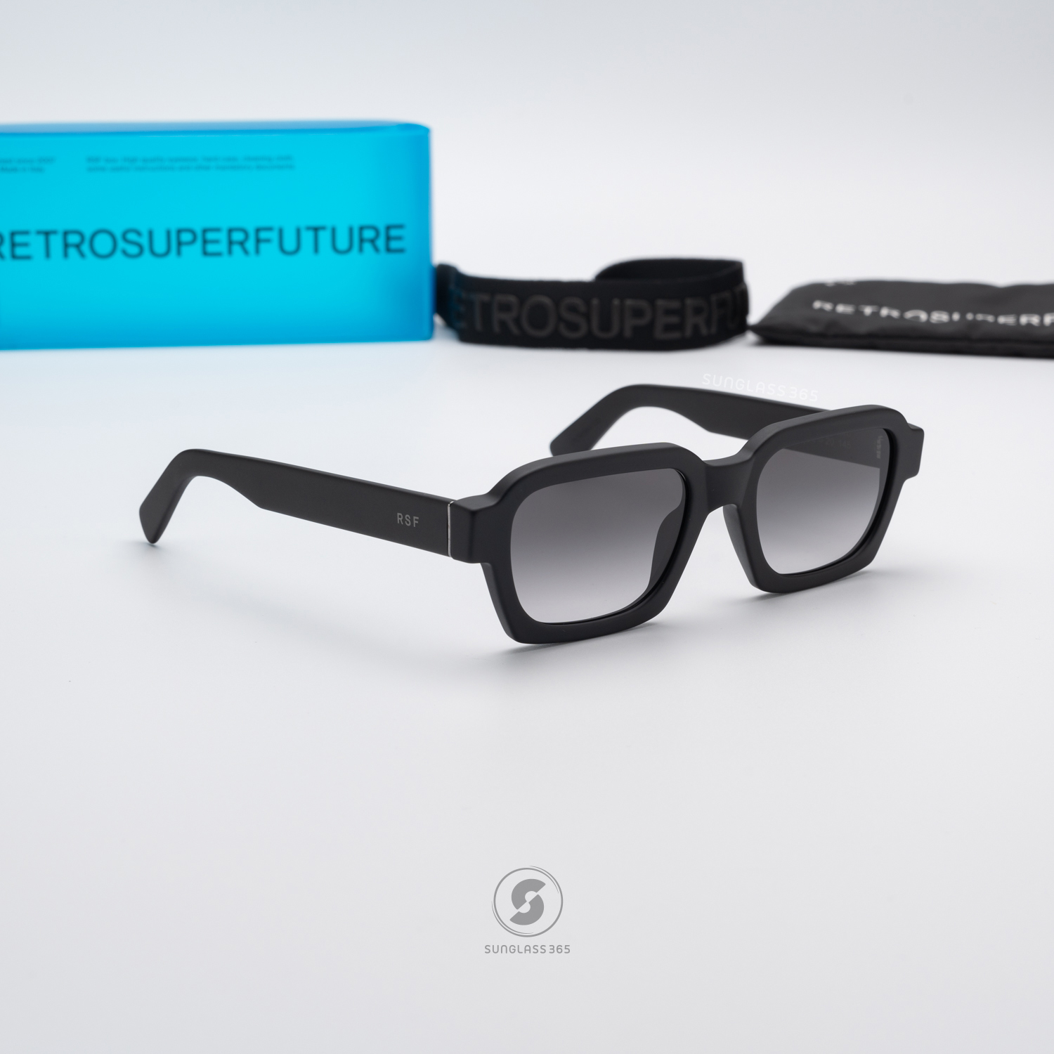 แว่นกันแดด SUPER SP BAJ Caro Limited Edition Black P04