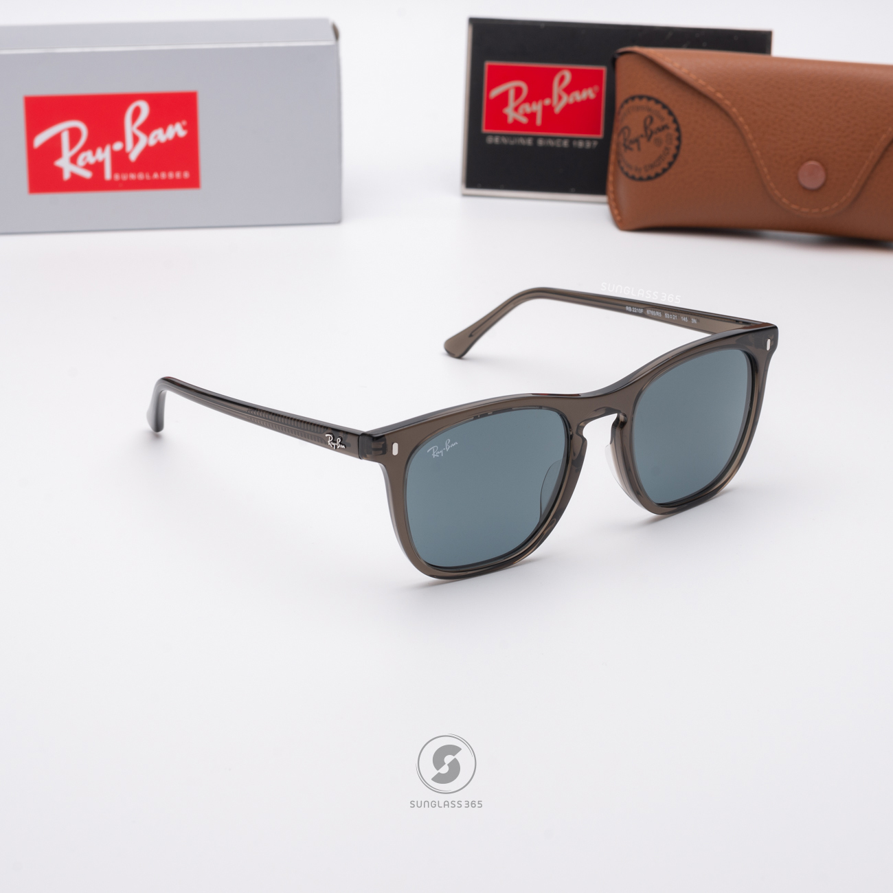 RayBan RB2210F 6765R5 Transparent Brown