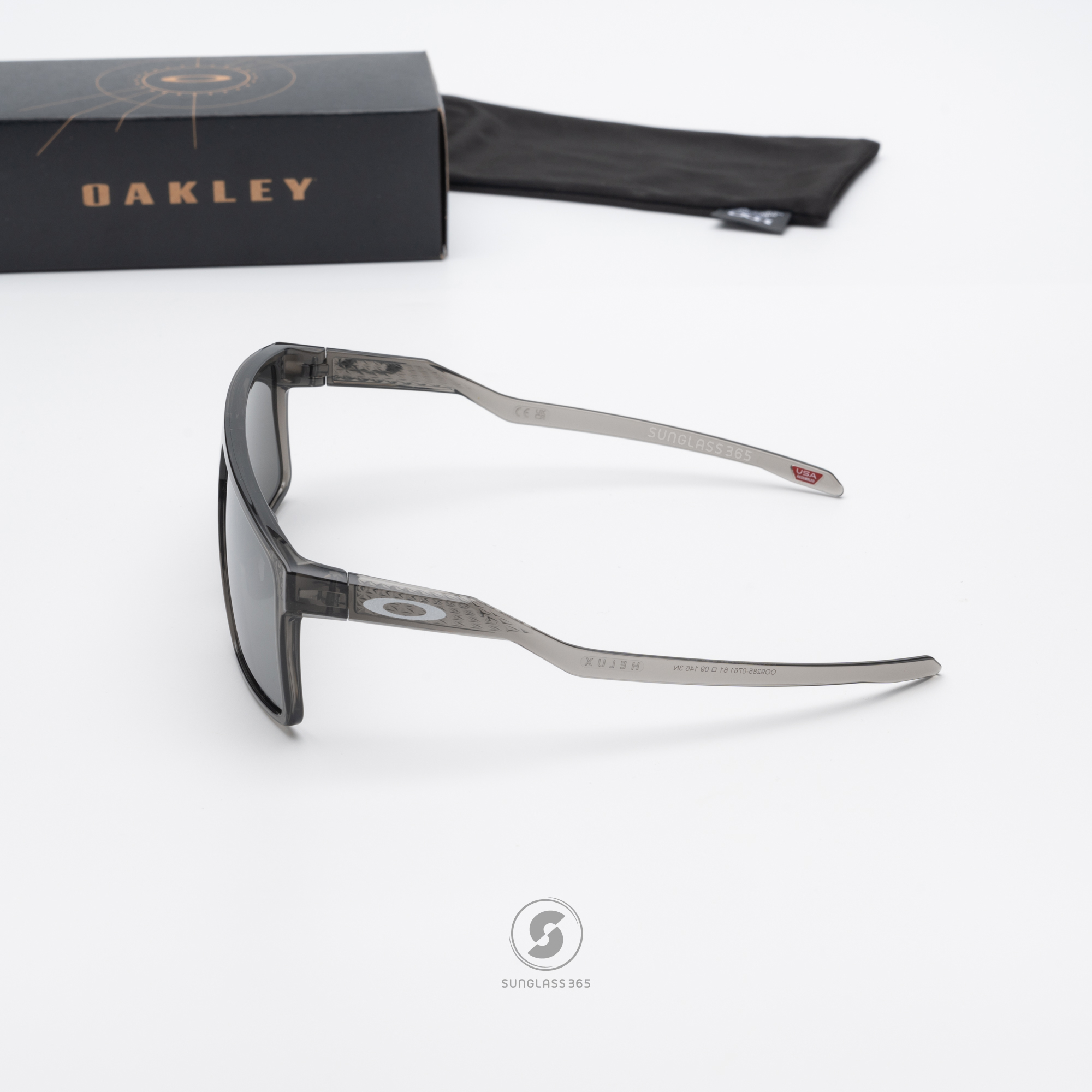 OAKLEY Helux OO9285-07 Grey Smoke Prizm Black