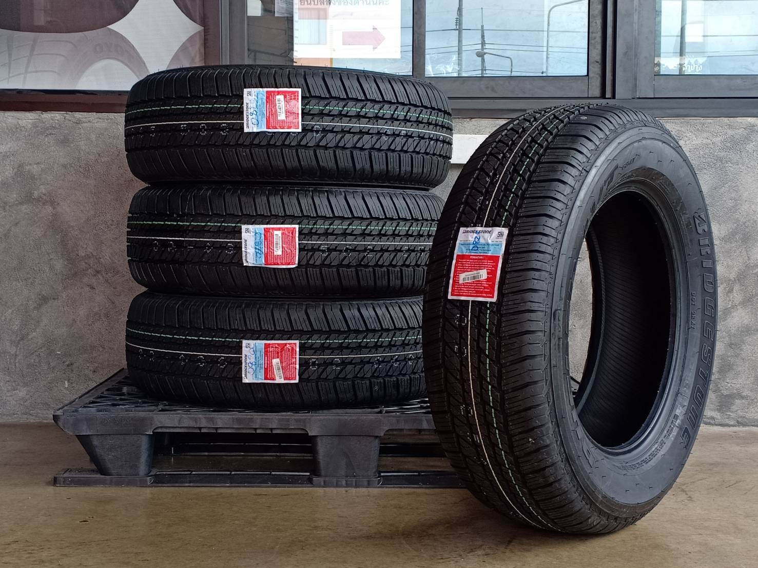 BRIDGESTONE 265/60R18 DUELER 684II 110H MADE IN INIDONESIA