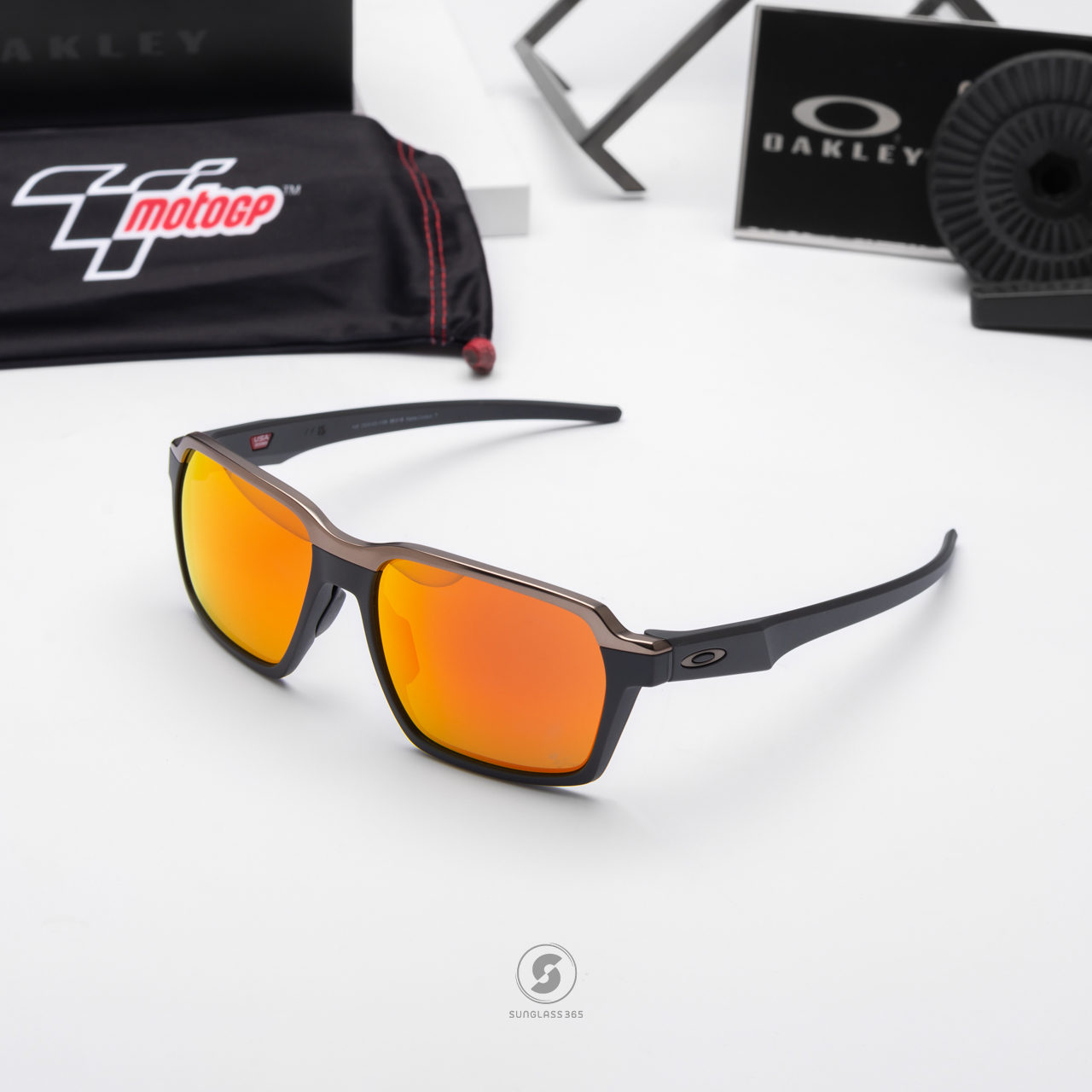 Oakley OO4143-11 Parlay MotoGP Collection Prizm Ruby