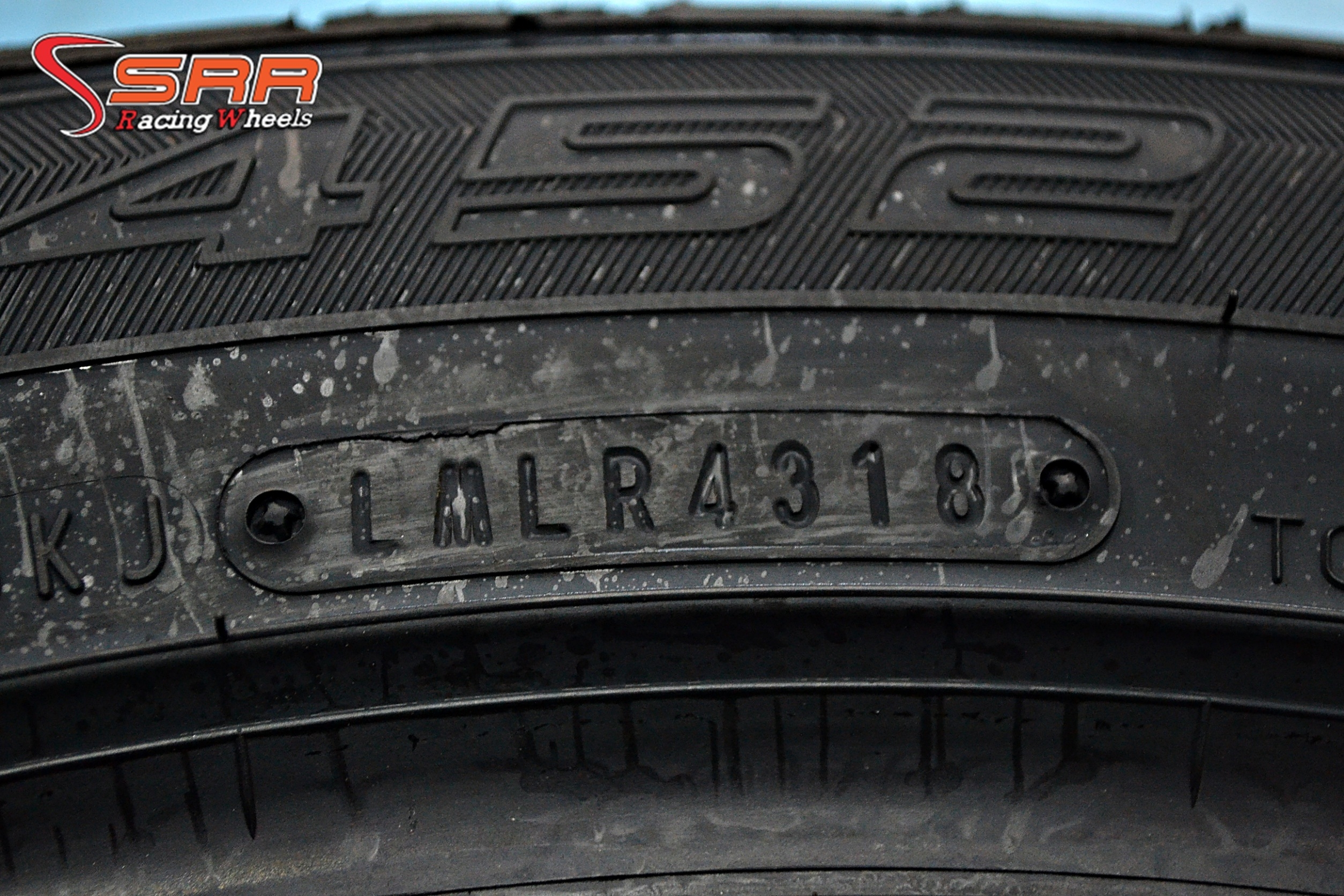 FALKEN FK452 245/45-20 ราคาพิเศษ