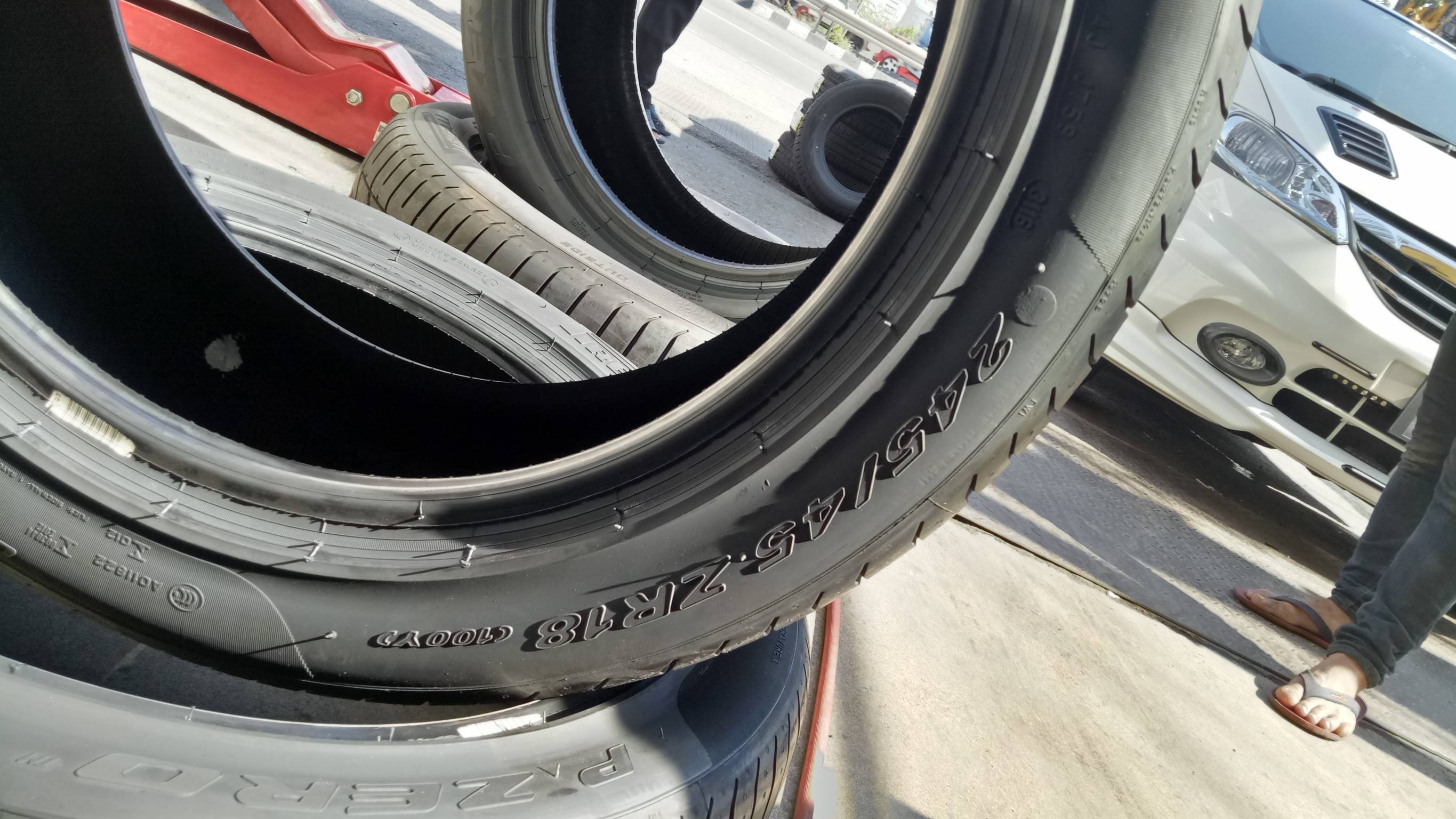 PIRELLI P-ZERO 275/45-18 เส้น 7800 ปี16 ปกติ 15500 ลดสุดคุ้ม
