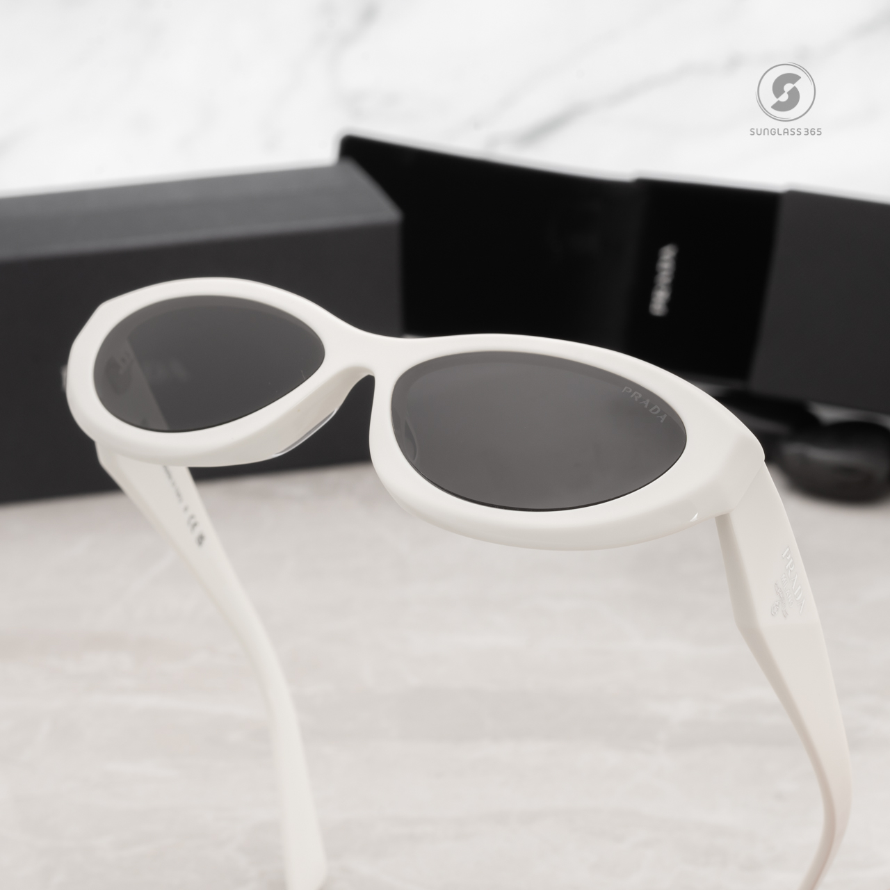 PRADA Symbole PR26ZSF 17K08Z White / Talc