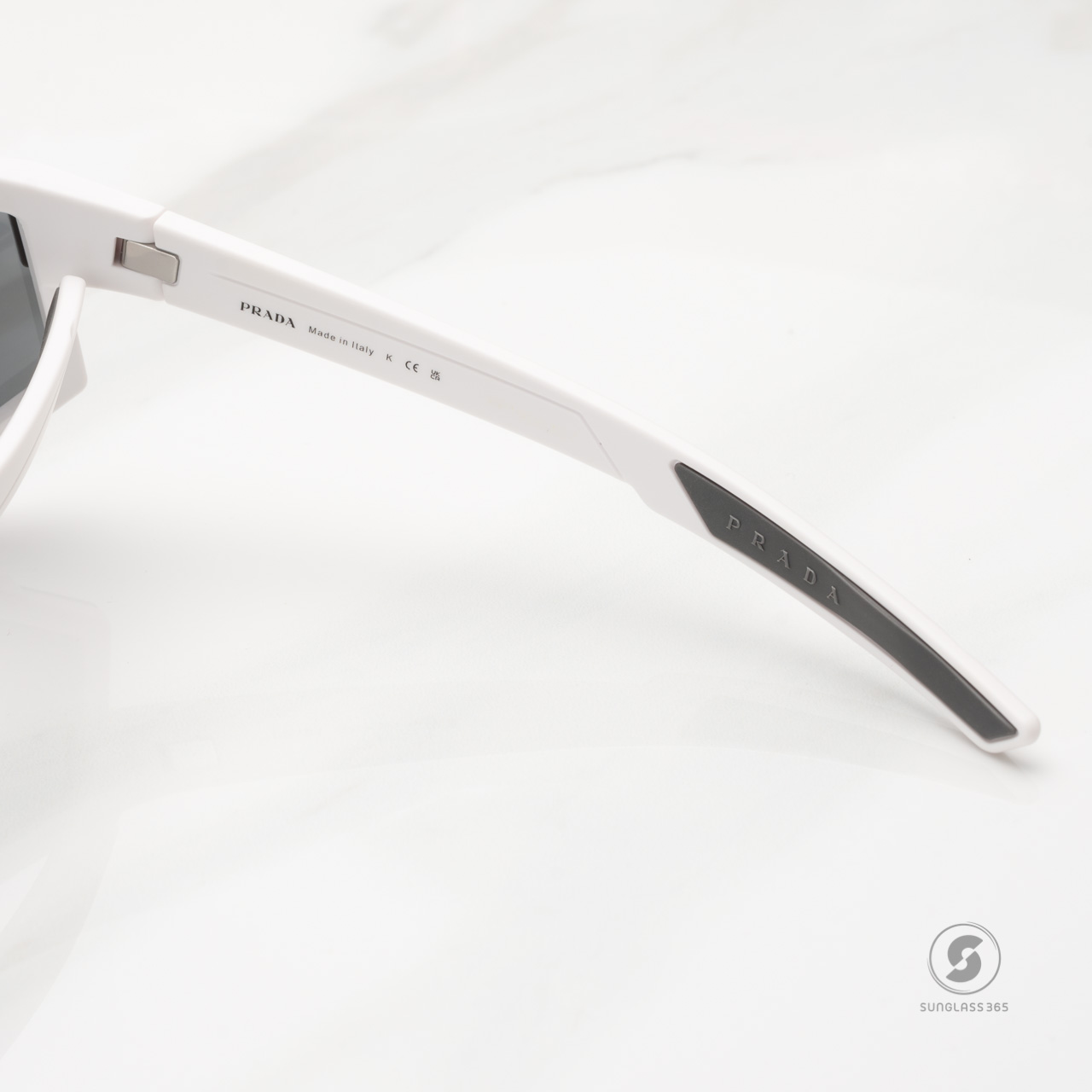 PRADA PS04WSF TWK06F White Rubber