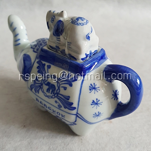 กาน้ำชาเซรามิก Blue Elephant พร้อมกล่องผ้าไหม Global Mobile Broadband Forum