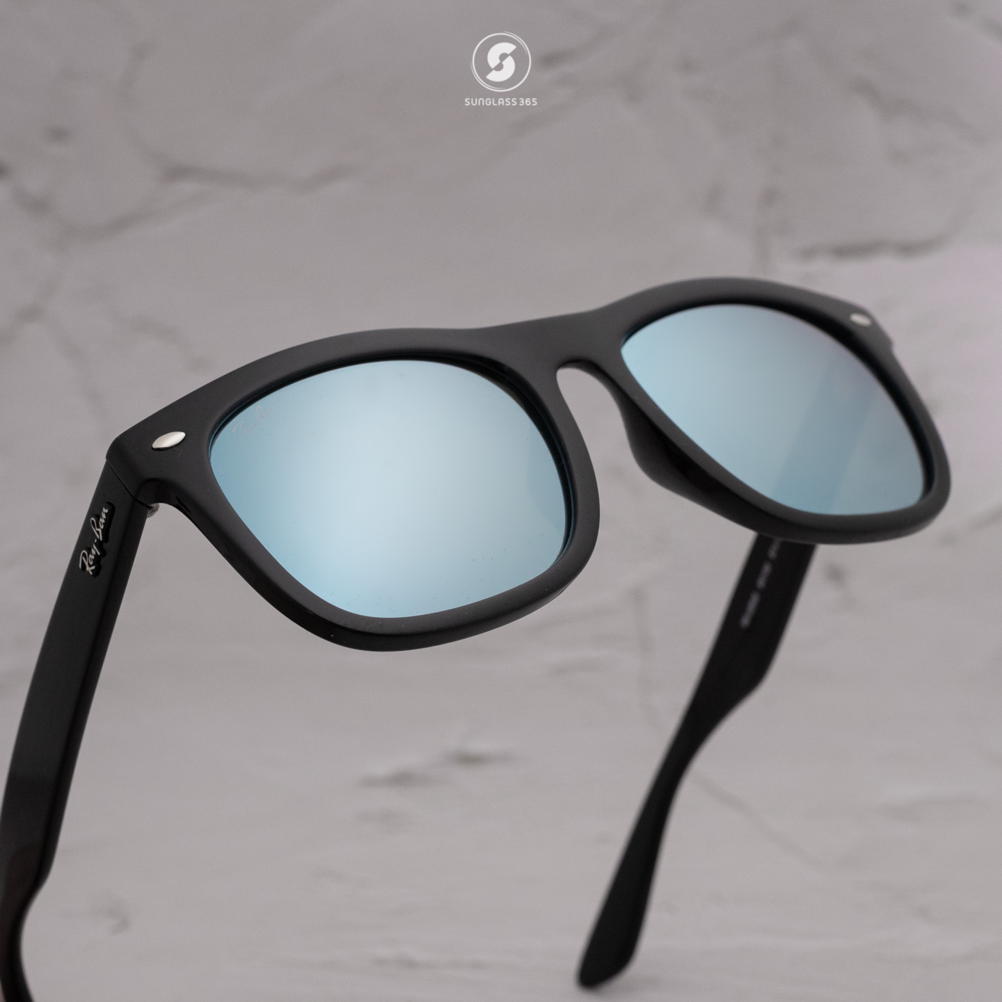 Ray-Ban RB4260D 601/30 BLACK Grey Flash