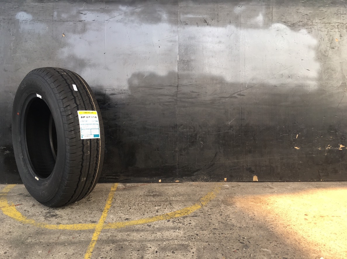 DUNLOP 215/70R16 SPLT30A มาใหม่ ราคาพิเศษ
