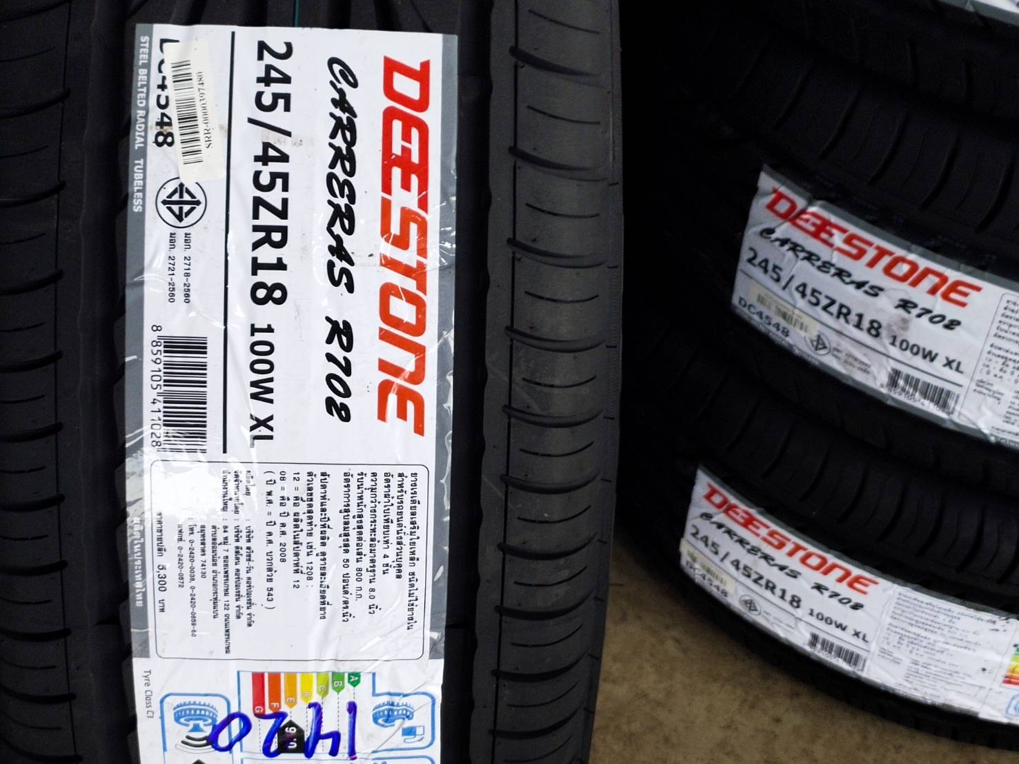 DEESTONE CARRERAS R702 245/45ZR18