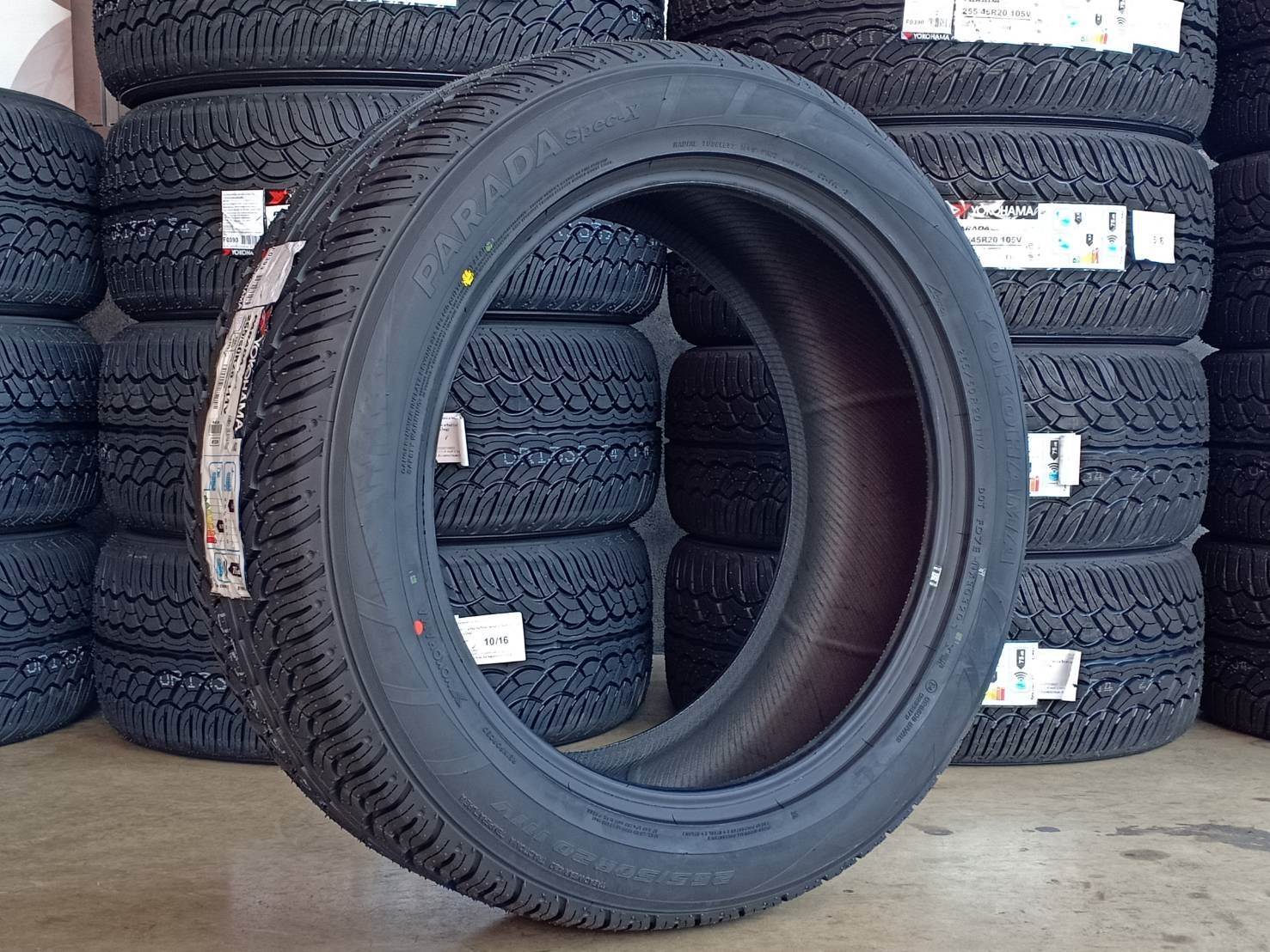 YOKOHAMA PARADA PA02 265/50R20 111V MADE IN JAPAN