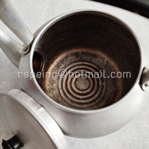 กาน้ำอลูมิเนียมวินเทจขนาด 16 ซม./1.8 ลิตร ตราจระเข้