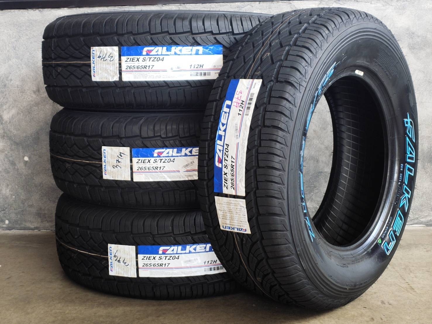 FALKEN ZIEX S/TZ04 265/65R17