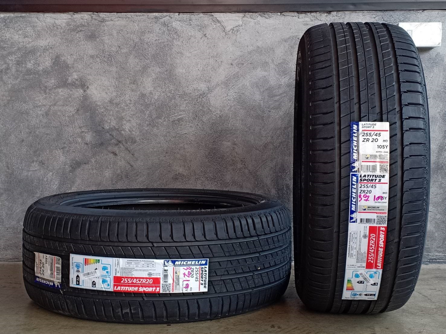 MICHELIN LATITUDE SPORT3 (MO) 255/45R20 105Y (ปี19)